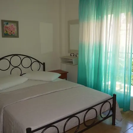 Melissaratos Studios Apartment