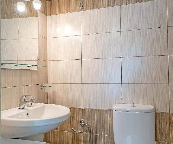 Melissaratos * Argostoli (Kefalonia)