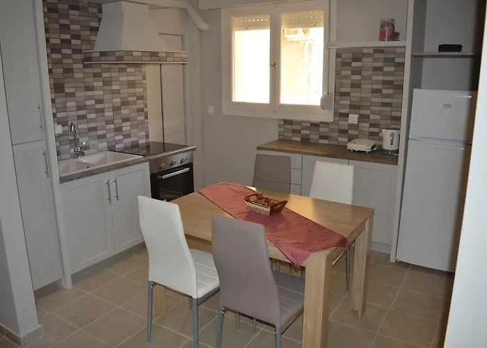 Melissaratos * Argostoli (Kefalonia)